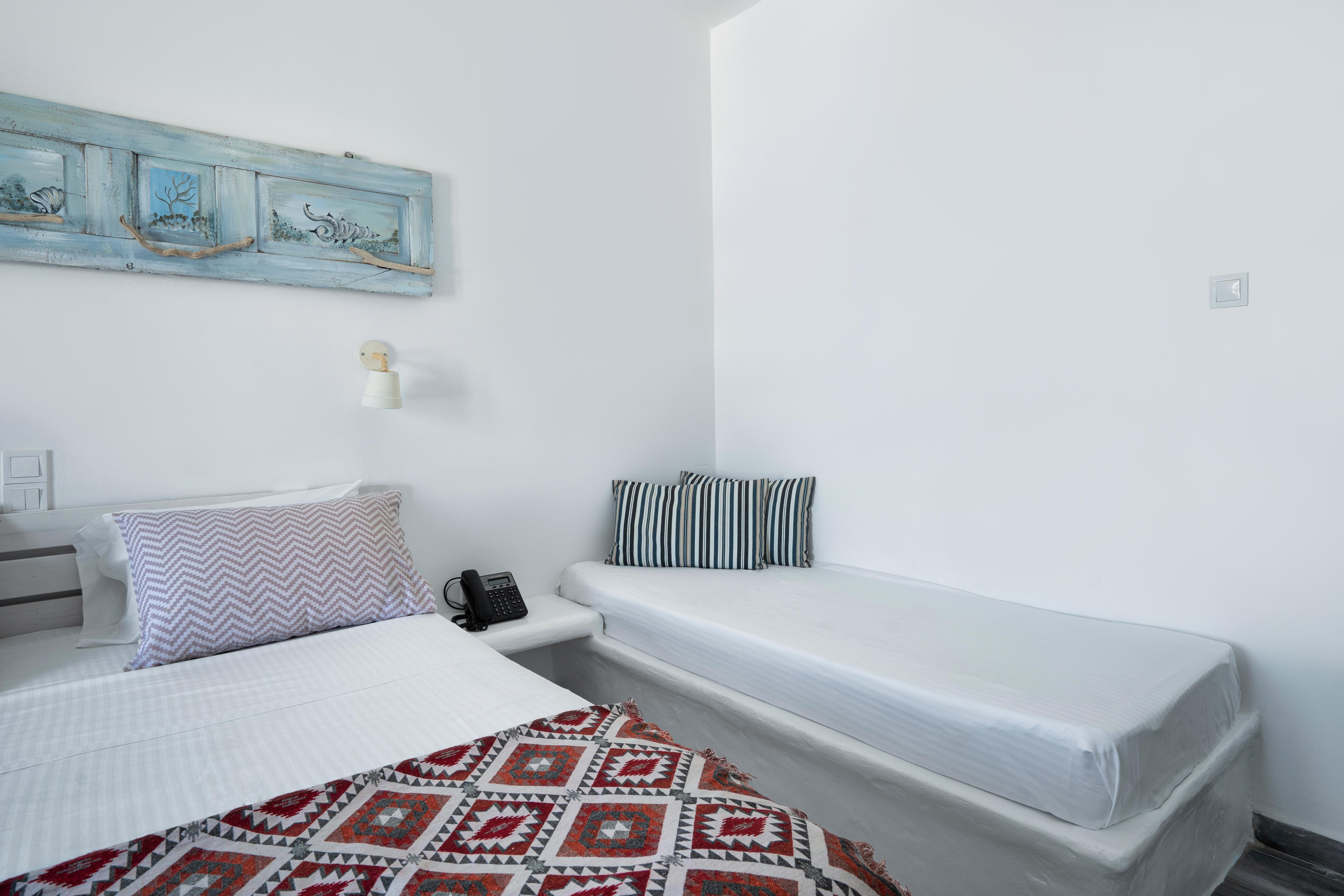 Hotel Iris Науса Екстер'єр фото